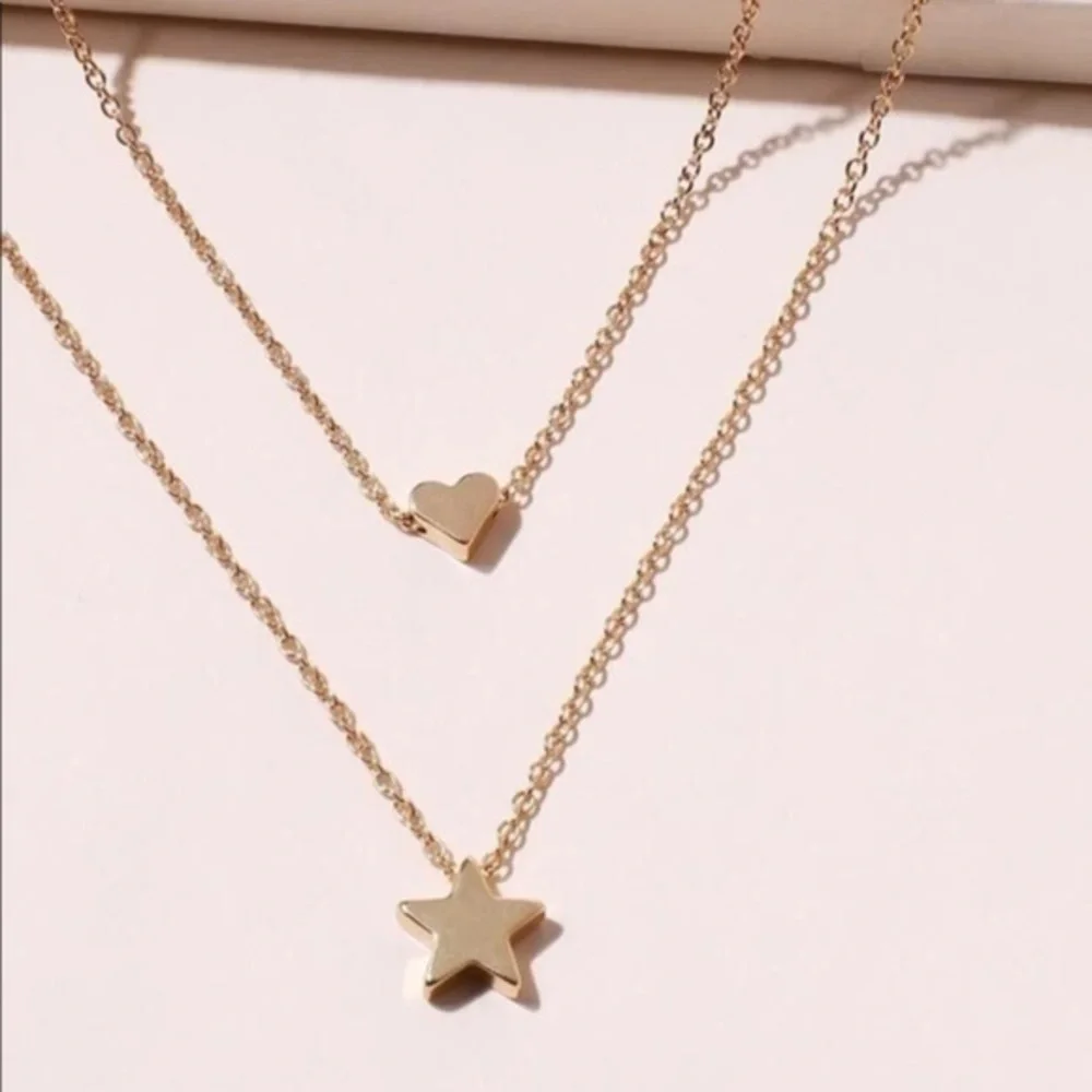 3/$30 💛 Heart Star Layered Necklace